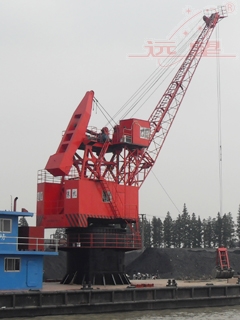 浮式起重机